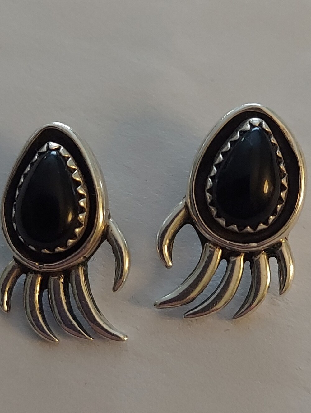 Vintage, Black Onyx Stones in a Claw Motif